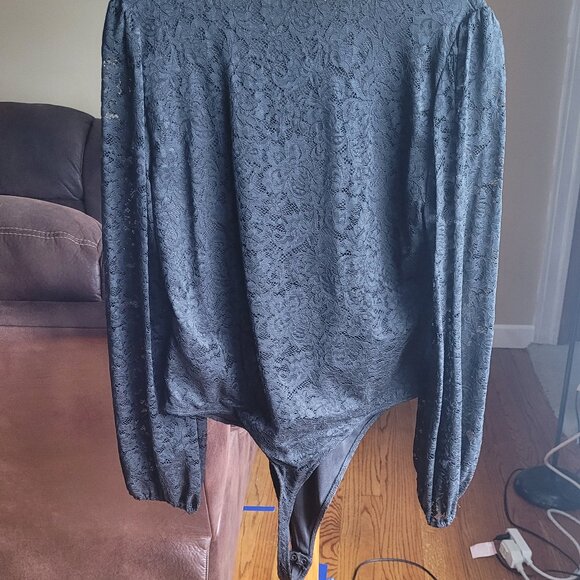 Sofia Jeans‎ Black Lace Bodysuit - Picture 2 of 5